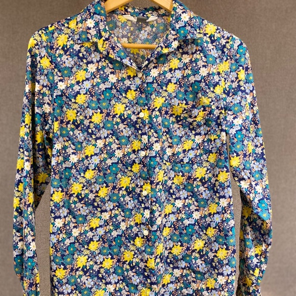Old Navy “The Classic Shirt” Floral Print Blouse - Picture 1 of 5